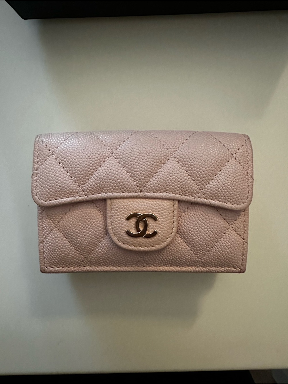 CHANEL Light Pink Quilted Leather Compact Wallet with Gold CC - Picture 2 of 6